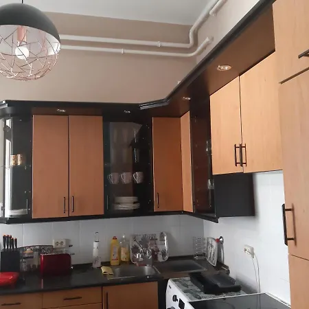 شقة Anker Silver Dream *